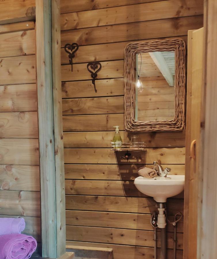 B&B Aquavert Tournai Esterno foto